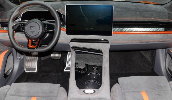 極氪001 2023款售價(jià)多少 2023款極氪001售價(jià)30萬(分期首付9萬)