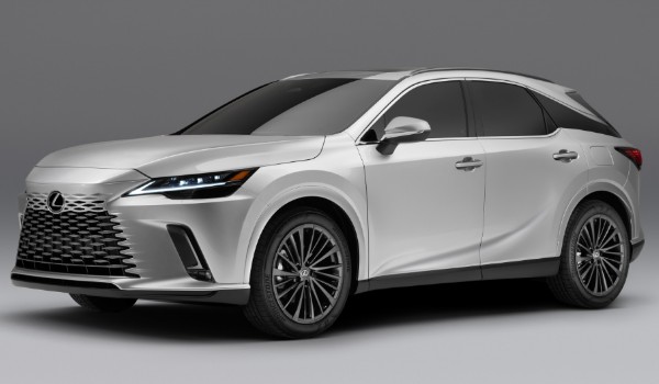 雷克薩斯rx和寶馬x5哪個(gè)好 寶馬x5車身長達(dá)5米(馬力可達(dá)333匹)