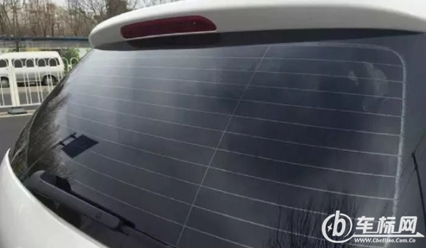 汽車(chē)后窗玻璃加熱絲斷了怎么辦 需要更換后窗玻璃（無(wú)法進(jìn)行修復(fù)）
