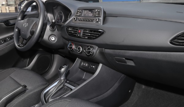 現(xiàn)代悅動(dòng)油耗多少真實(shí)油耗 百公里油耗7.8L(油耗一公里6毛錢)