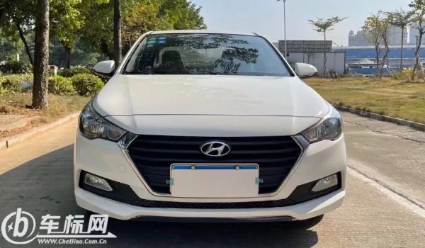 現(xiàn)代悅納分期首付多少錢 分期首付1萬(36期月供1166元)