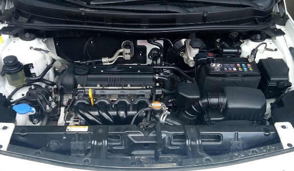 現(xiàn)代悅納動力夠用嗎 馬力可達100匹(搭載1.4L發(fā)動機)