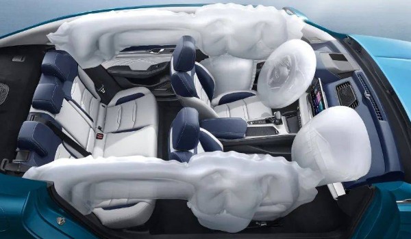 啟辰t60幾個(gè)安全氣囊 搭載了6個(gè)氣囊(安全性很高)