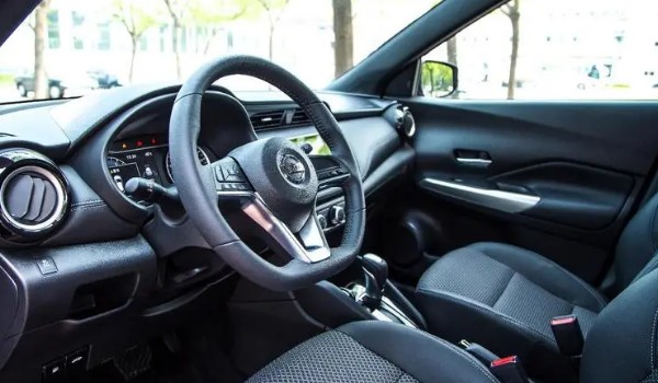 勁客安全性能怎么樣 主動(dòng)安全配置齊全(輔助功能豐富)