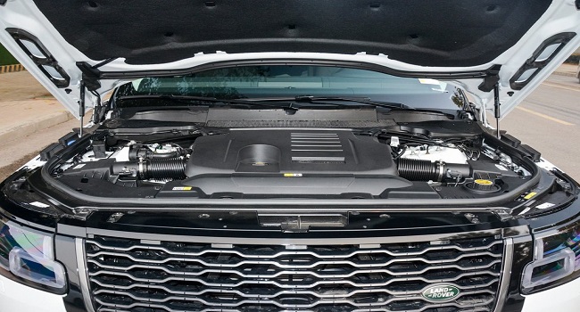 路虎攬勝2022款報價及圖片，售價區(qū)間142.8萬-332.8萬元