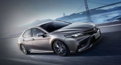 凱美瑞2.0豪華版落地價2022，指導(dǎo)價區(qū)間為17.98萬-26.98萬