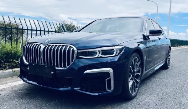 新車降價(jià)排行 奔馳c級(jí)優(yōu)惠排第一(可達(dá)11萬)