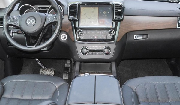 bj90變速箱油多久換一次 每行駛4萬(wàn)公里換一次