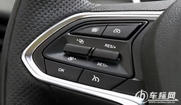 定速巡航怎么用 按下控制按鍵可以打開和關閉（SET+/SET-設置速度）
