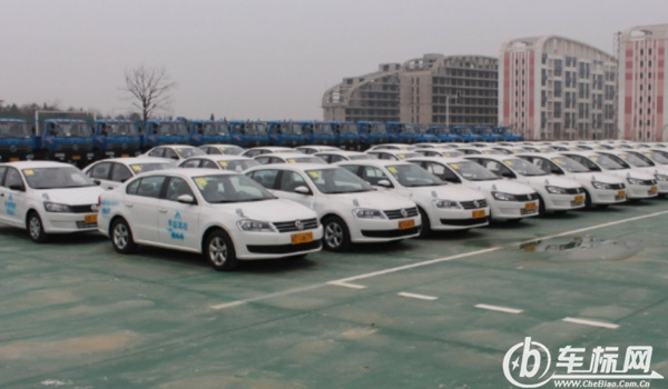 考駕照考試緊張?jiān)趺崔k 熟練掌握在報(bào)名考試（放輕松、不緊張）