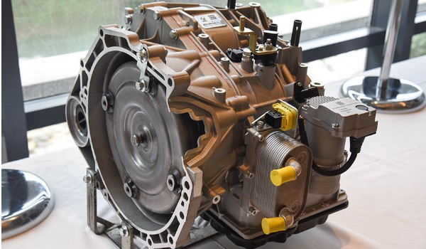 星越s變速箱油多久換一次 每4萬(wàn)公里(避免混用變速箱油)