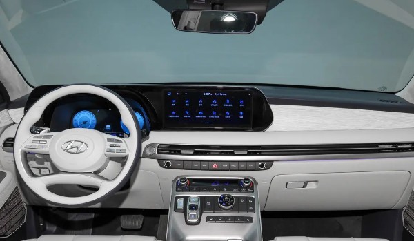 帕里斯帝安全性能如何 主動安全配置齊全(搭載9個氣囊)