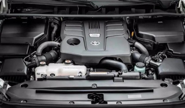 zrv致在這款車怎么樣 油耗實測6.6L(馬力可達182匹)