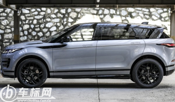 攬勝極光安全性如何 主動安全配置齊全(搭載6個氣囊)