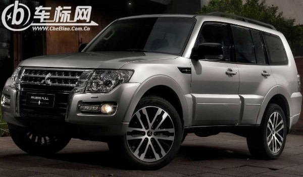 帕杰羅安全性怎么樣 主動(dòng)安全配置齊全(搭載四個(gè)氣囊)