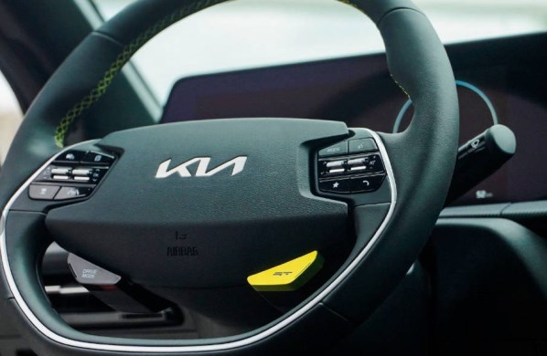 現(xiàn)代起亞宣布召回超140萬輛汽車 因車輛存在起火風險！