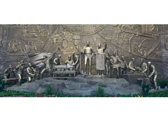 東風汽車博物館VS中國商用車論壇，來十堰見證“歷史與未來” 封面圖