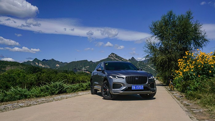 個性鮮明 捷豹F-PACE 2.0T 賽旗版評測