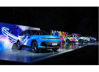 出場即焦點(diǎn) 內(nèi)外兼修的北汽魔方有多大“魔力” 封面圖