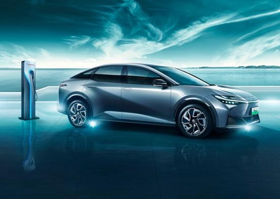 18.98萬(wàn)起！一汽豐田bZ3開啟預(yù)售 搭載比亞迪電池/電機(jī)