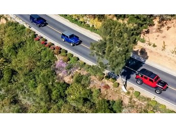 Jeep主題試駕深圳站啟動(dòng) 純正越野SUV展強(qiáng)悍性能