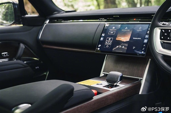 思路對(duì)了！純電路虎攬勝實(shí)車(chē)公布：和燃油版看不出什么區(qū)別