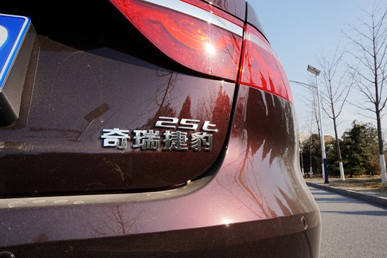 英倫經(jīng)典在中國延續(xù) 試駕國產(chǎn)捷豹XFL