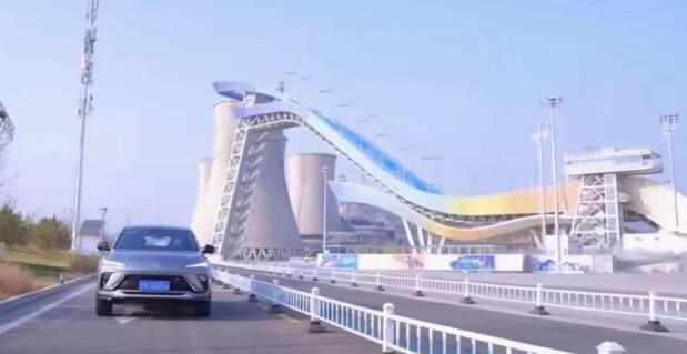 別克和北冰洋跨界“出圈”，是滿足年輕消費(fèi)者內(nèi)心的？