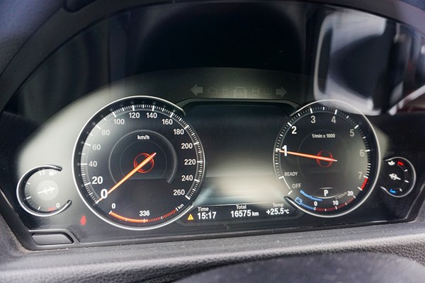 扮帥扮老虎 試駕寶馬440i M運(yùn)動套裝