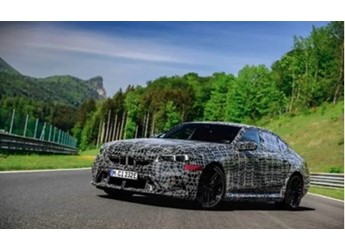 全新寶馬M5國(guó)內(nèi)下半年上市 有望成都車(chē)展開(kāi)啟預(yù)售