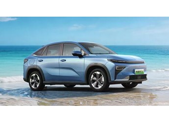 吉利博越增程SUV上市：純電220km+綜合續(xù)航1525km，3C快充+Flyme座艙，10.79萬起 封面圖