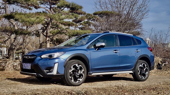 穿梭在城市與郊野 跨界SUV斯巴魯XV評測