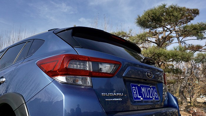 穿梭在城市與郊野 跨界SUV斯巴魯XV評測