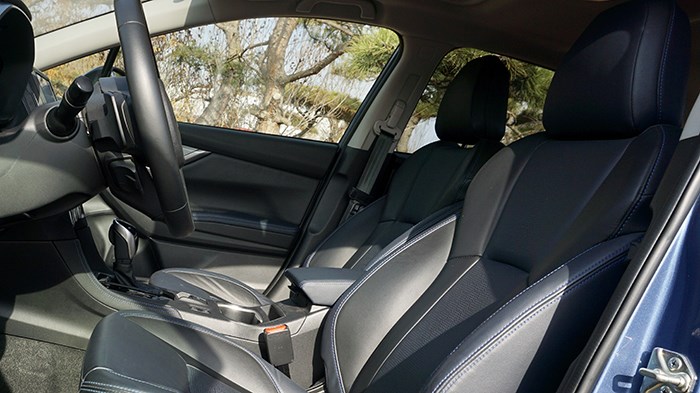 穿梭在城市與郊野 跨界SUV斯巴魯XV評測