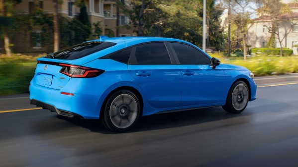 2025款本田思域掀背車價(jià)格比去年高得多 約20.26萬(wàn)起