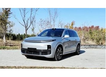 理想L9和問界M9怎么選？50萬級(jí)家用SUV真實(shí)對(duì)比，看完不糾結(jié)