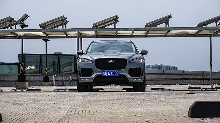 來自英倫獨特氣質(zhì) 捷豹F-PACE 2.0T 賽旗版