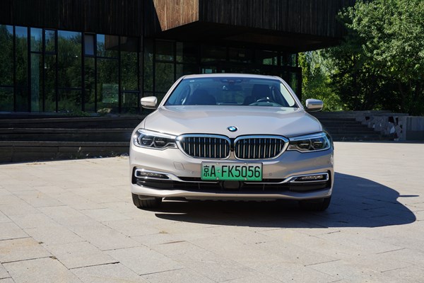 動(dòng)靜自如 試駕華晨寶馬5系 插電式混合動(dòng)力