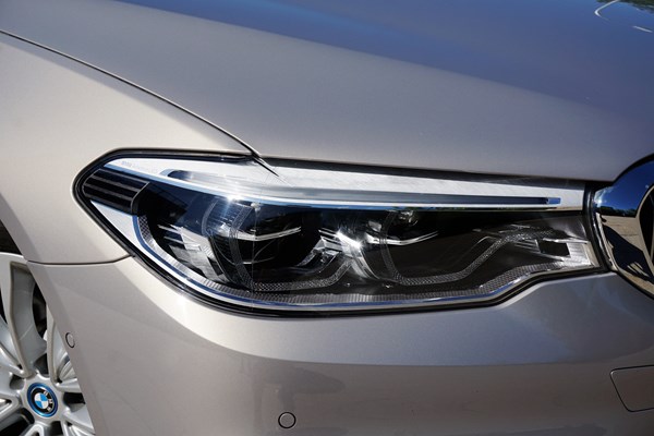 動(dòng)靜自如 試駕華晨寶馬5系 插電式混合動(dòng)力