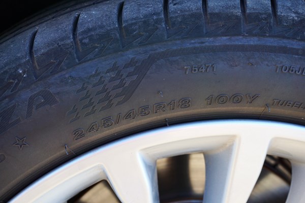 動(dòng)靜自如 試駕華晨寶馬5系 插電式混合動(dòng)力