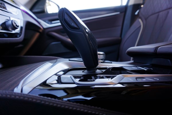 動(dòng)靜自如 試駕華晨寶馬5系 插電式混合動(dòng)力