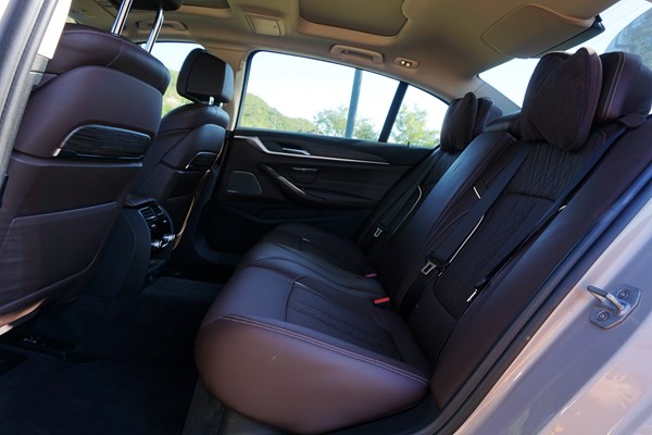 動(dòng)靜自如 試駕華晨寶馬5系 插電式混合動(dòng)力