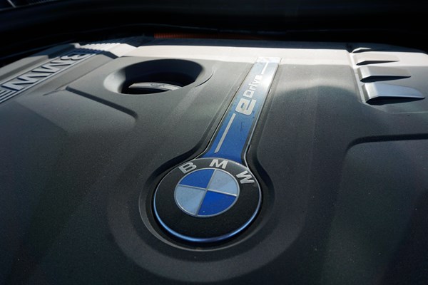 動(dòng)靜自如 試駕華晨寶馬5系 插電式混合動(dòng)力