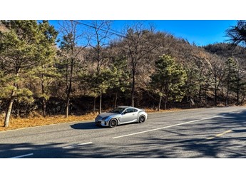 傳遞快樂(lè)的使者 試駕斯巴魯BRZ 手動(dòng)版 封面圖