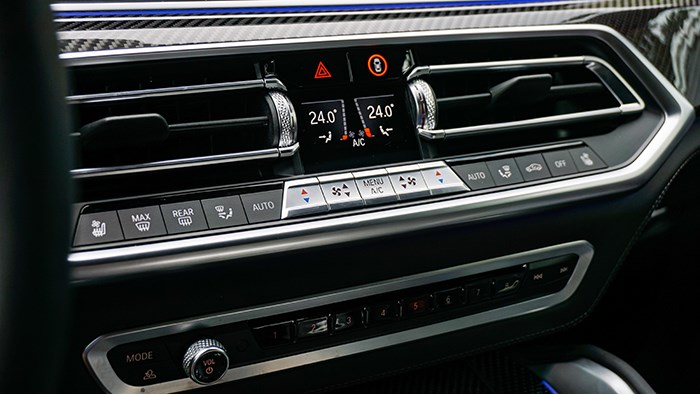 全副武裝的德系戰(zhàn)艦 BMW全新X6評(píng)測 