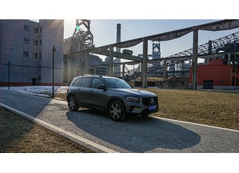 精致家用車好選擇 奔馳GLB 2024款 GLB 220 4MATIC評測