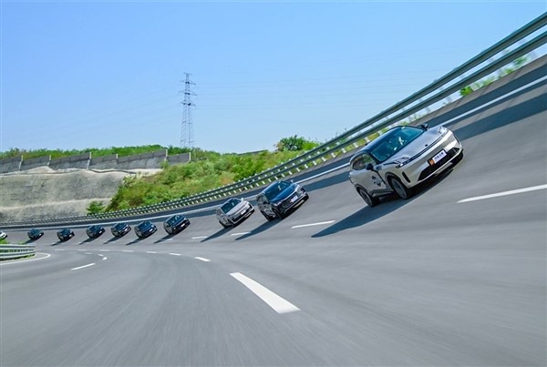 狂飆120km/h 汽車之家實(shí)測(cè)10款混動(dòng)SUV高速油耗：漢蘭達(dá)傲視群雄