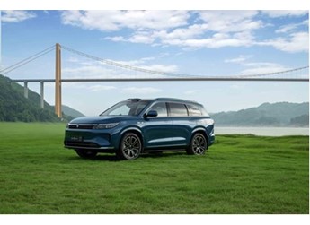 鴻蒙智行攜手問界新M7 Ultra，共創(chuàng)智慧出行新紀(jì)元 封面圖