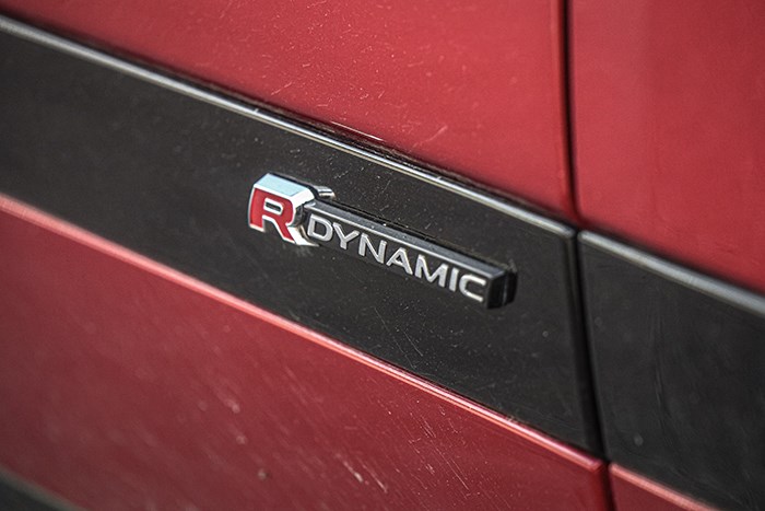 不光靠顏值取勝 試駕全新路虎攬勝極光