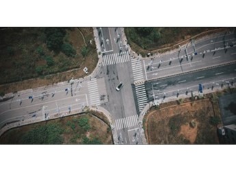 極氪7X魔鬼十字路口極限挑戰(zhàn)，用實力證明「公路坦氪」